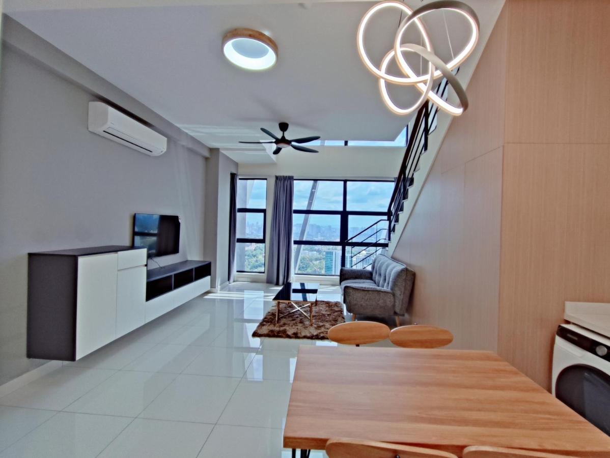 Arte Mont Kiara Host By Host Corner Suites Kuala Lumpur Exterior foto